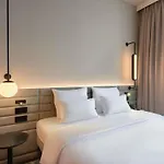 Novotel Hotel 4*