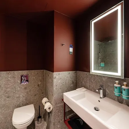 מלון Novotel 4*