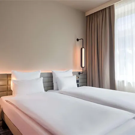 Novotel 4*