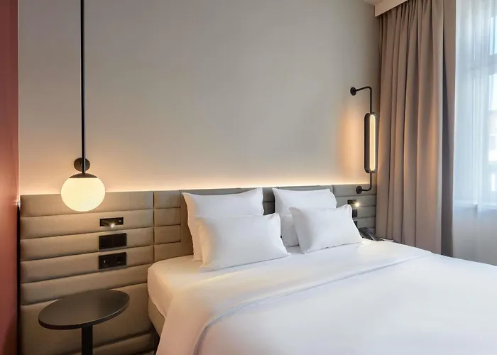 Novotel Hotel 4*